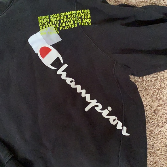 men’s champion crewneck - Picture 2 of 6